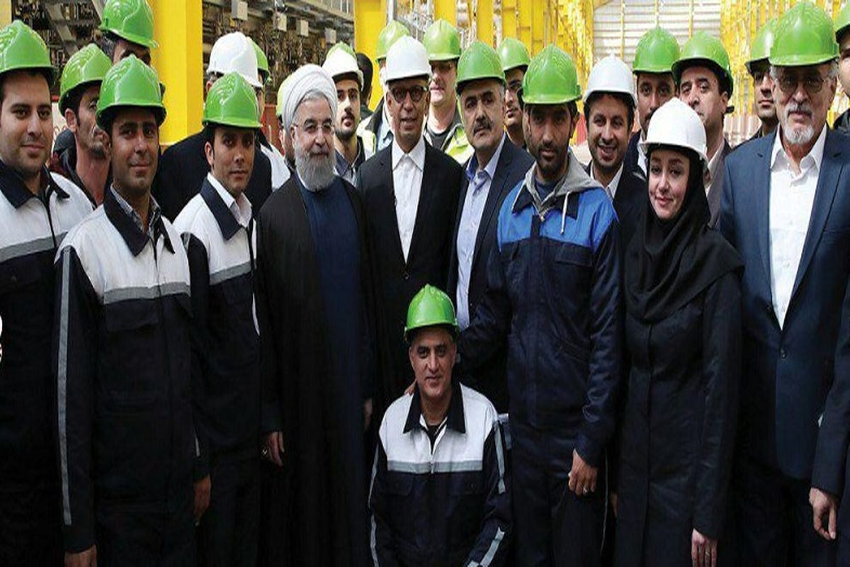 با حضور دکتر روحانی؛ افتتاح دو واحد تولیدی فیبر خام در شهرک صنعتی سفیدرود