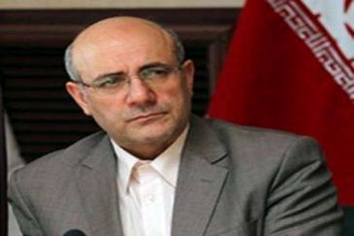 امروز همه در قبال نسل آینده که می خواهند دیانت و سیاست گره خورده ما را به ارث برند مسئولیم