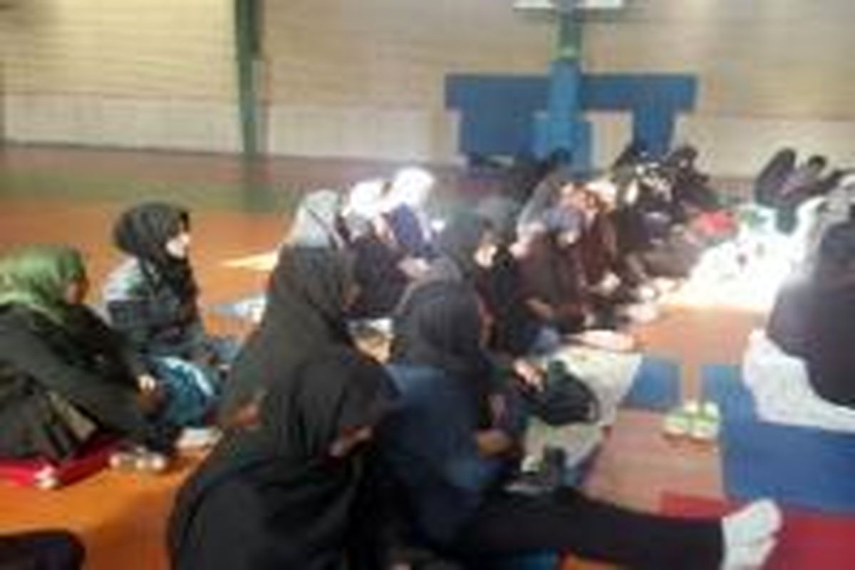 برگزاری همایش پیشگیری از آسیب های اجتماعی در سالن ورزشی حجاب اردبیل