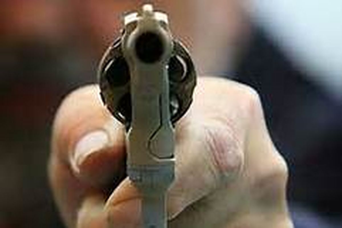 سرقت مسلحانه از بانک صادرات در مشهد