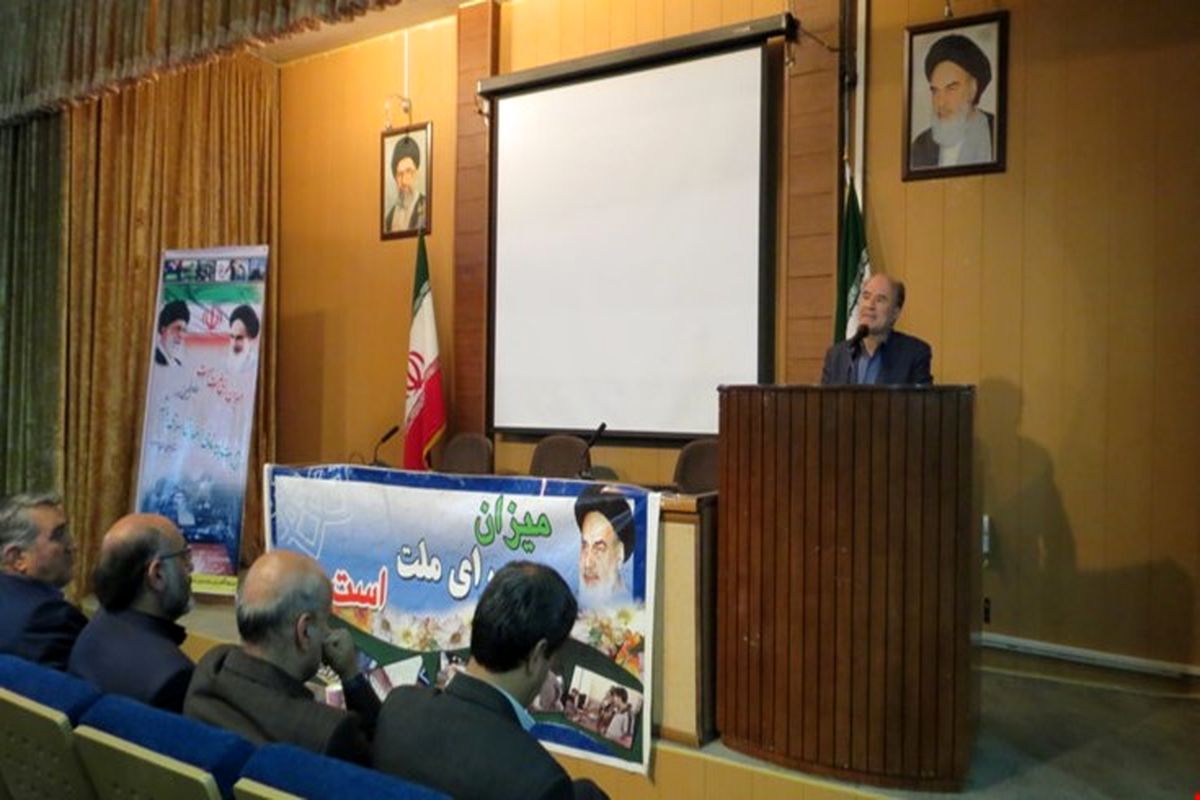 جلسه آموزشی هیات های اجرایی انتخابات حوزه انتخابیه شهرستان اراک برگزارشد