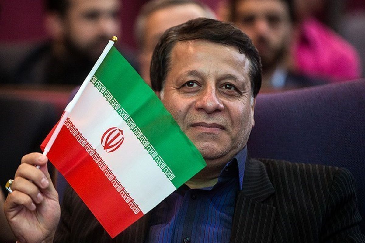 ساکت: قدرت فوتبال ساحلی ایران را به همه نشان دهید