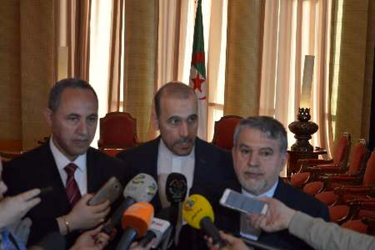 وزیر فرهنگ الجزایر: تهران همچون الجزیره برابر جریان های تکفیری و تندرو ایستاده است