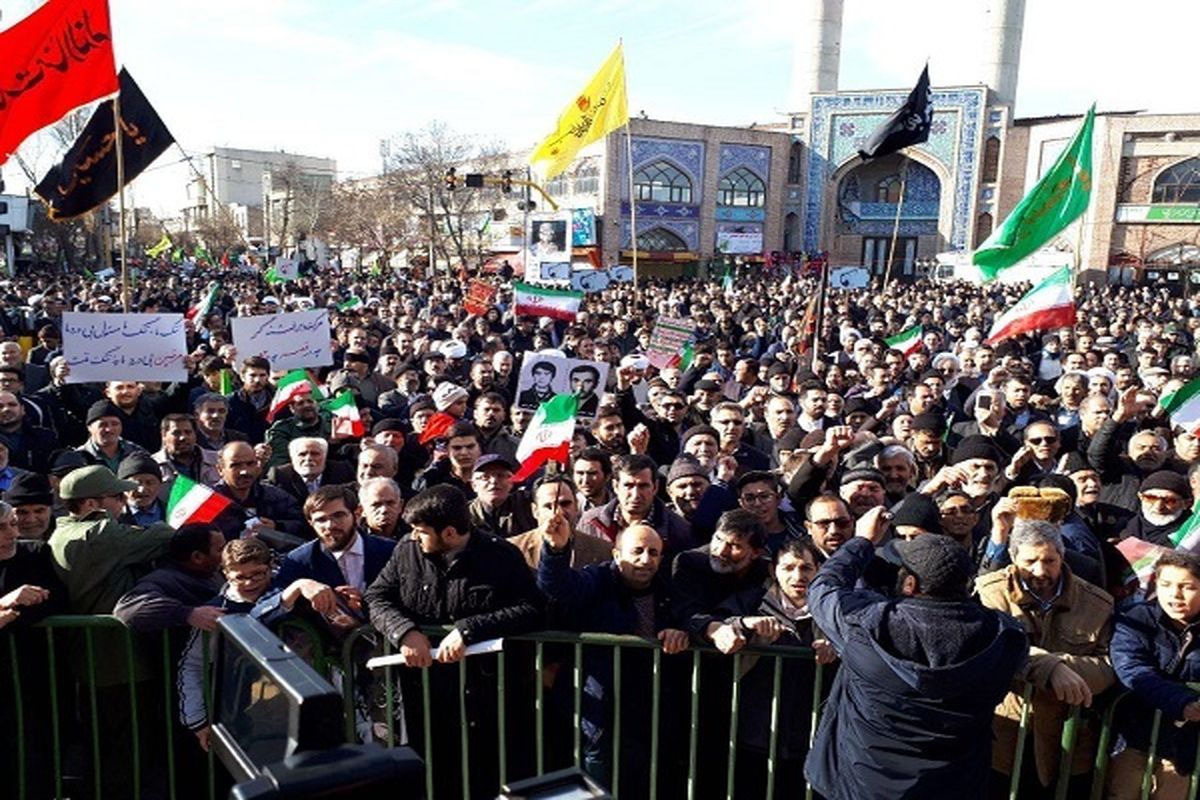 راهپیمایی مردم استان اردبیل در واکنش به اتفاقات اخیر