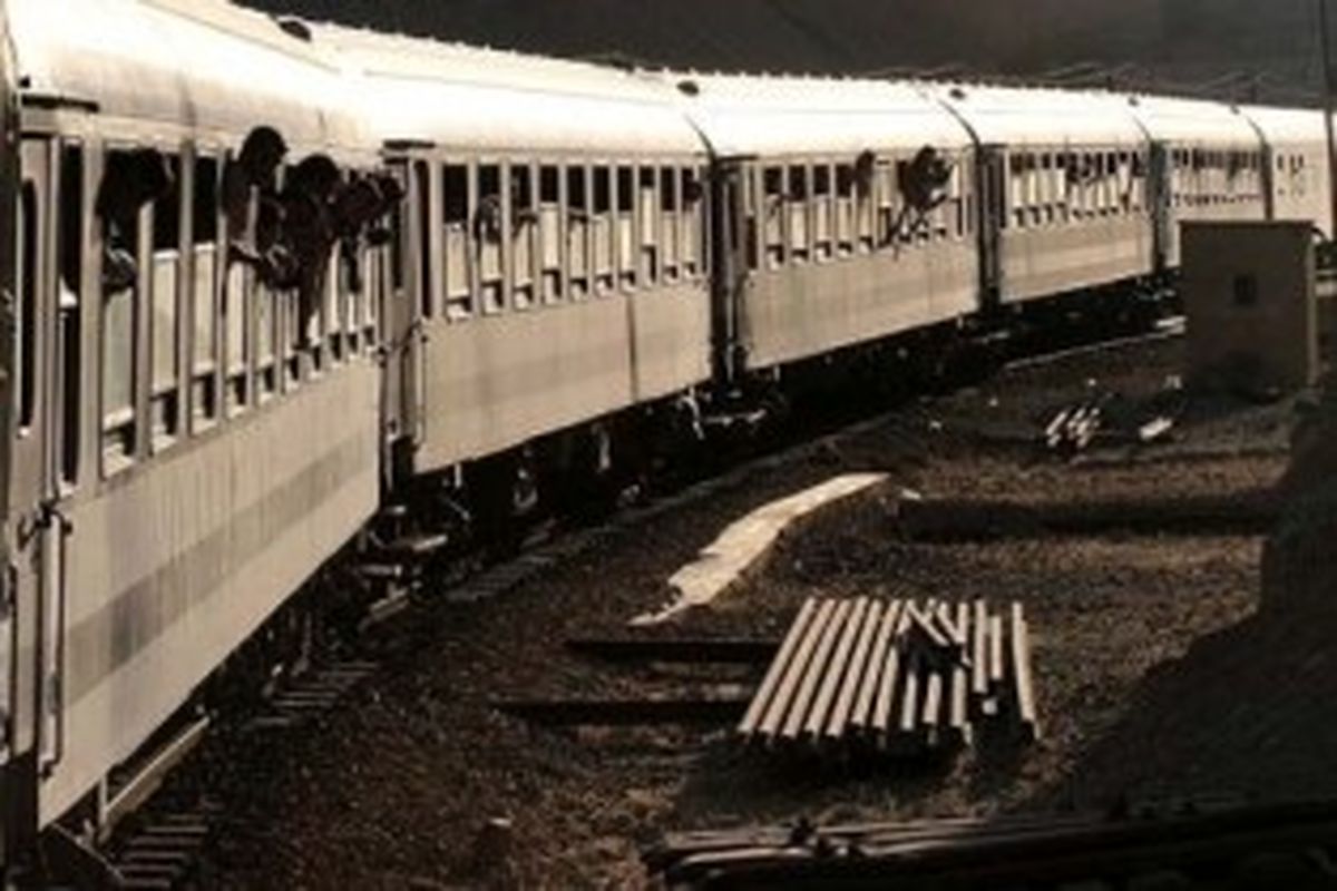 خروج قطار مسافربری از ریل در حوالی قم