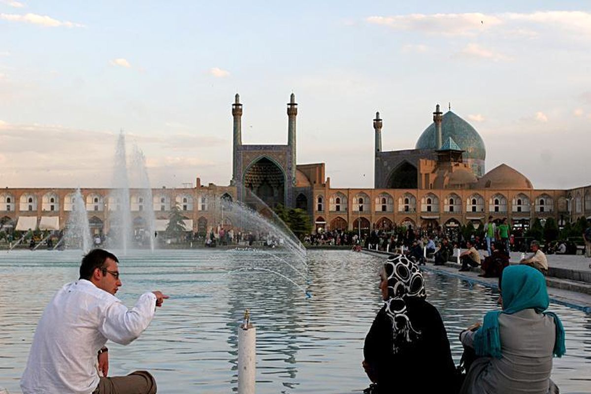 بازدید نیم میلیون گردشگر خارجی از بناهای تاریخی استان اصفهان