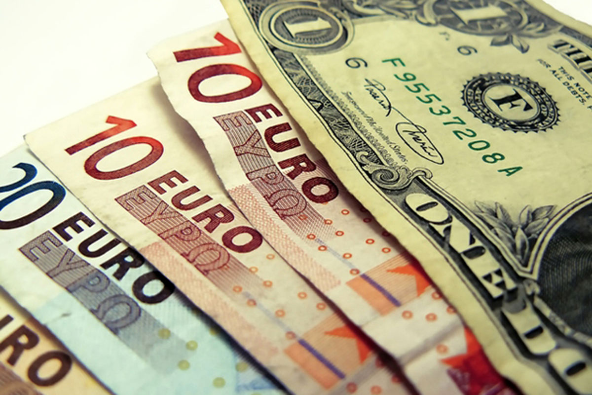 نرخ ۳۳ ارز افزایش یافت/ دلار و یورو گران تر از دیروز