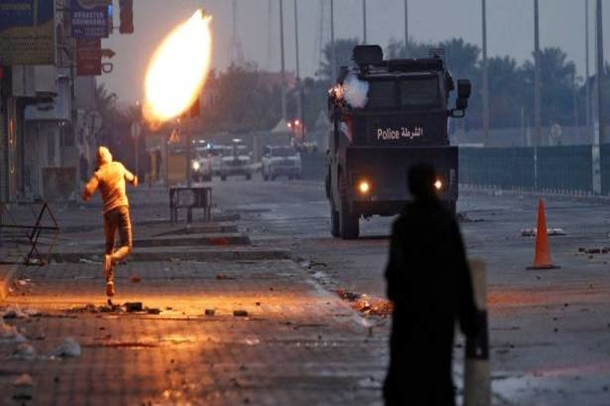 آزادی بی قید و شرط مخالفان بحرین