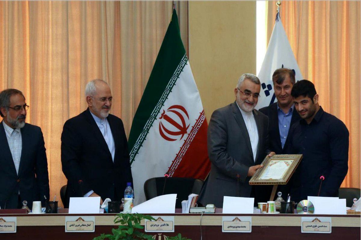 کمیسیون امنیت ملی مجلس از علیرضا کریمی قدردانی کرد
