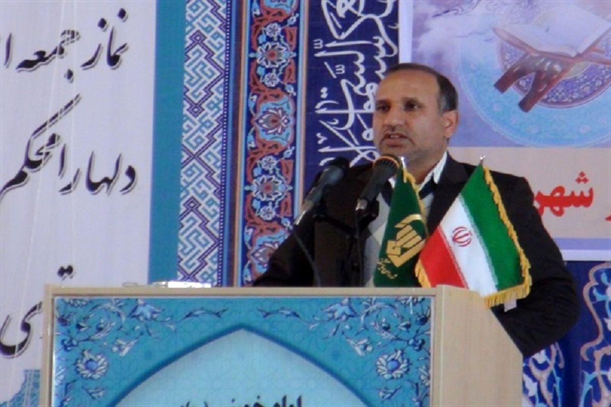 ملت ایران درعصر حاضربا تبعیت از رهنمودهای رهبری راه امام خمینی(ره) را ادامه می دهند