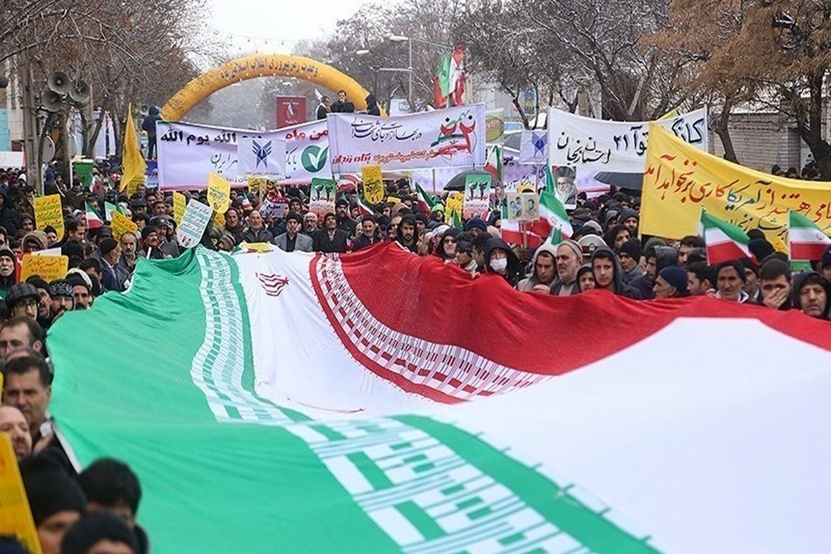 برگزاری با شکوه راهپیمایی ۲۲ بهمن در زاهدان