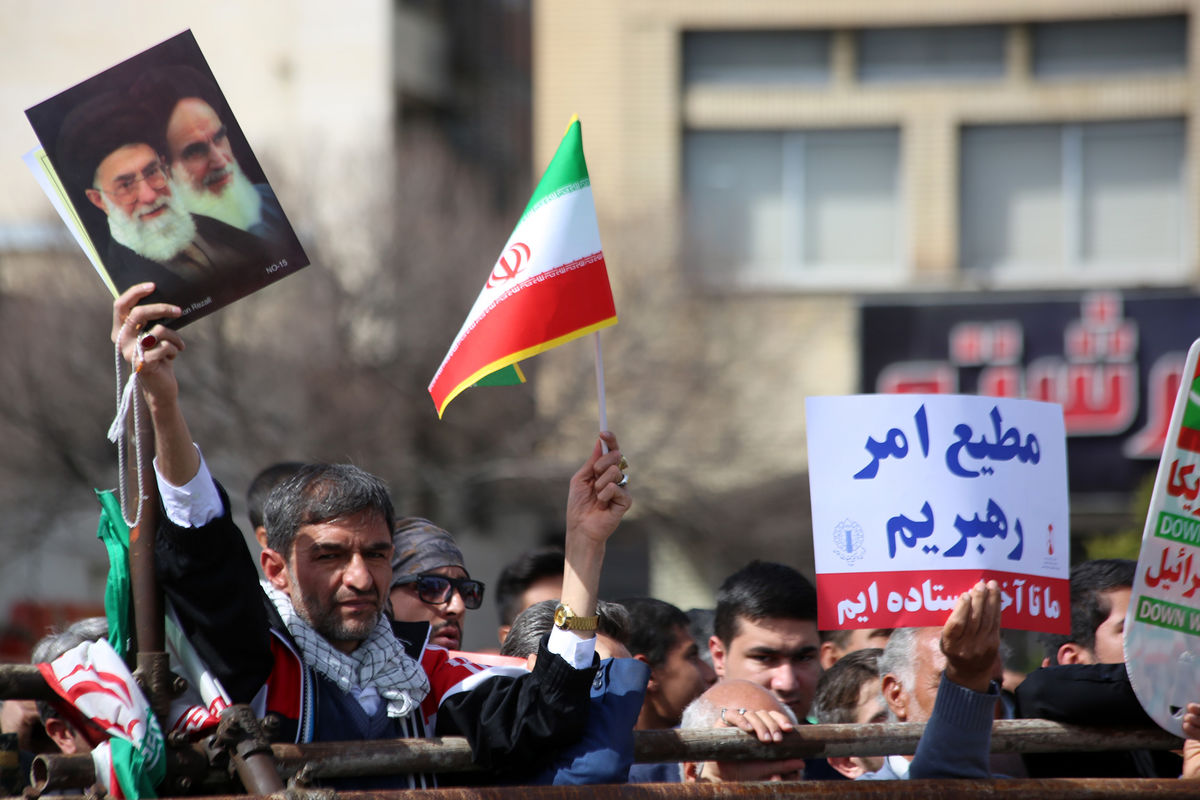 پیام مسئولان به مردم در سالگرد انقلاب اسلامی