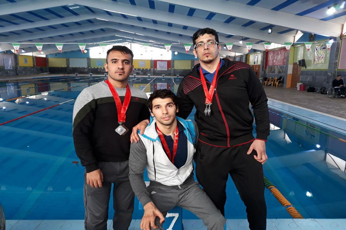 ۶ طلا و۳ نقره سهم شناگران لرستانی در مسابقات خرمشهر