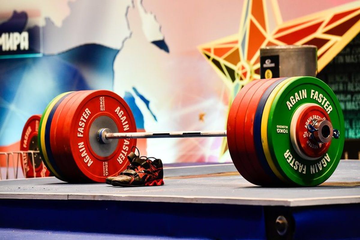 مدال نقره مسابقات جهانی وزنه‌برداری آمریکا به موسوی خواهد رسید