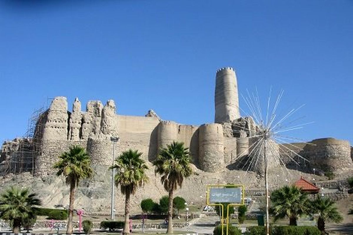 آغاز مرمت و ساماندهی قلعه تاریخی منوجان