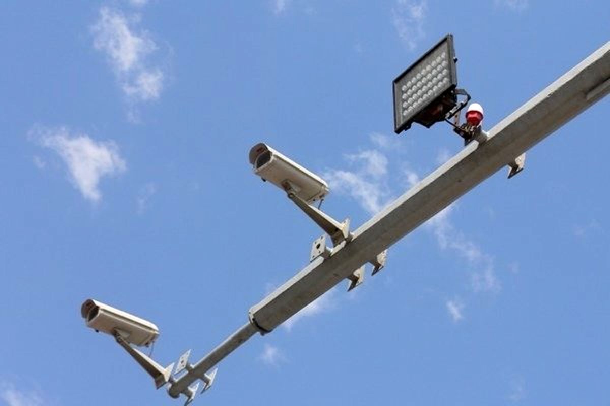 نظارت بر ترافیک جاده‌های قم با ۲۱ دوربین نظارتی و ۷۵ تردد شمار