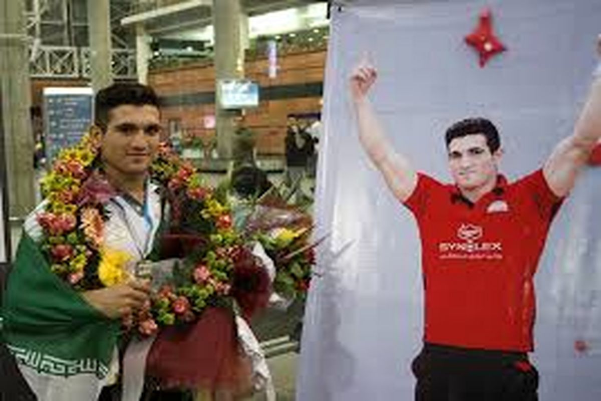 تبریک وزارت ورزش و جوانان به مناسبت قهرمانی و رکوردشکنی سنگ نورد ایرانی در جهان
