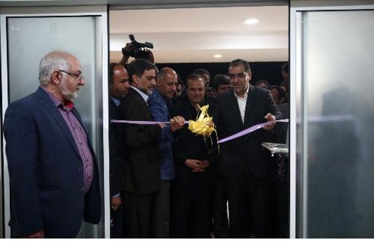 مطالبات زیاد است اما به همان اندازه هم باید صبور باشیم/ استان کرمان به ساخت دو هزار تخت بیمارستانی جدید نیازمند است