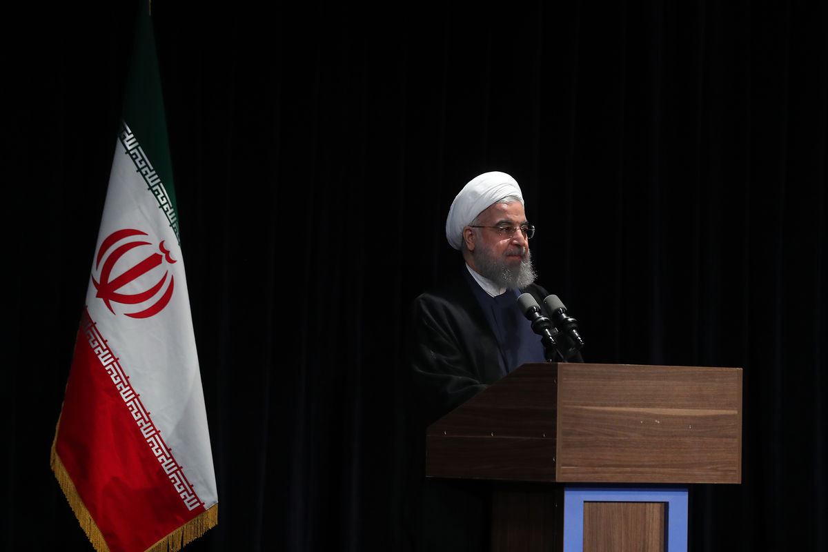 کسی می‌تواند برای اشتغال وعده بدهد که سختی ایجاد اشتغال کشیده باشد/ به همه کسانی که برای تولید و صنعت داخلی تلاش می کنند 