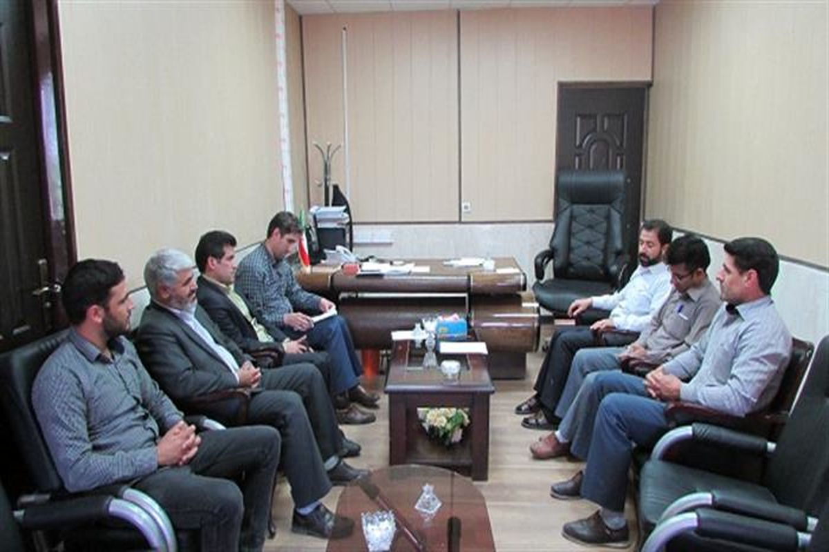 جلسه توجیهی روسای ستادهای انتخابات ریاست جمهوری شهرستان سیروان برگزارشد
