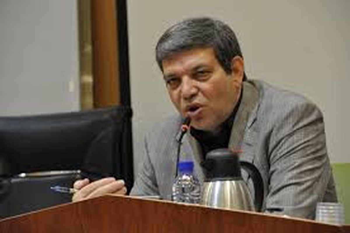 دستیابی به جهان متعالی تنها با افزایش منزلت معلمان میسر است