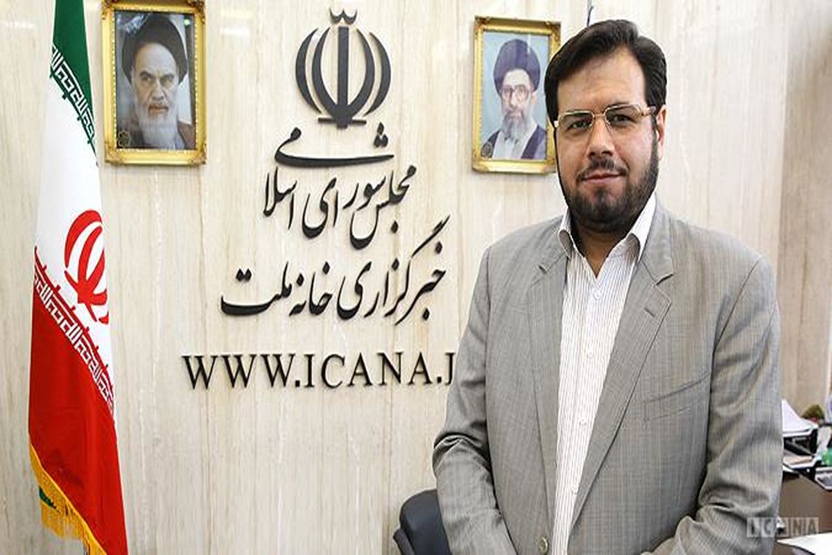 دولت با خزانه خالی به جنگ با مشکلات رفت/ کوچک نشان دادن دستاوردها خیانت به نظام است