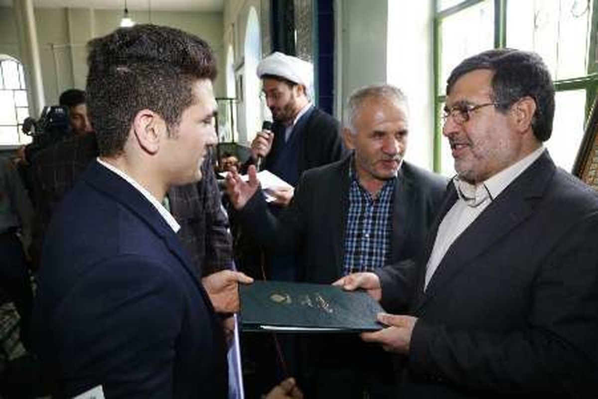 استاندار قزوین از سریع ترین مرد عمودی جهان تقدیر کرد