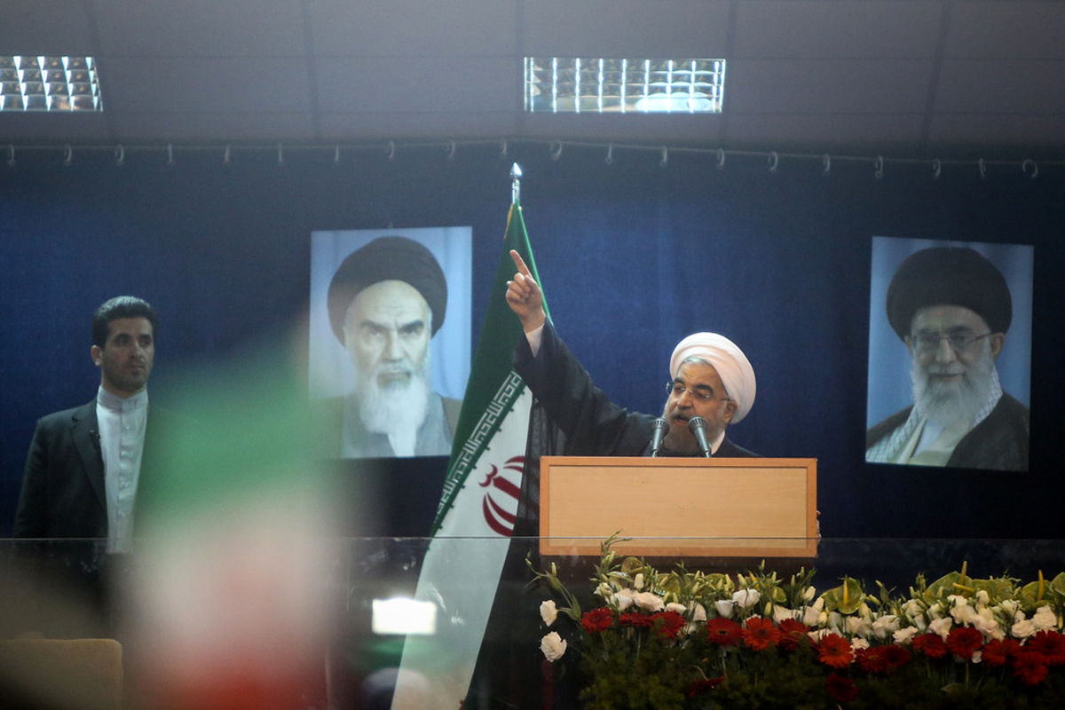 مکان سخنرانی انتخاباتی حجت‌الاسلام روحانی به ورزشگاه تختی منتقل شد