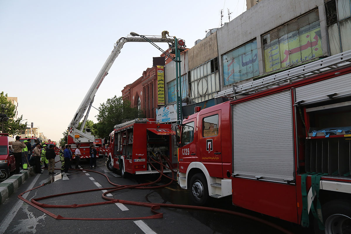 جزئیات حادثه آتش‌سوزی در پاساژ مهستان