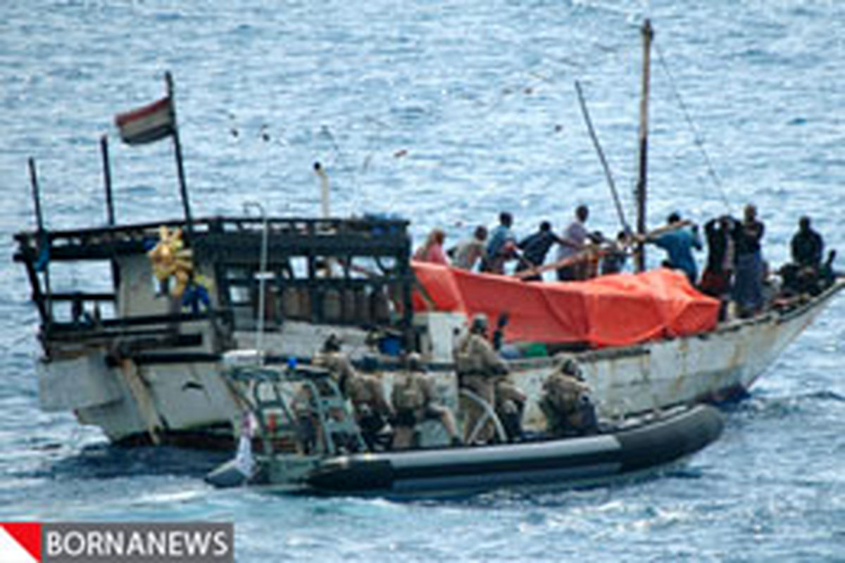 دستگیری دزدان دریایی در بوشهر