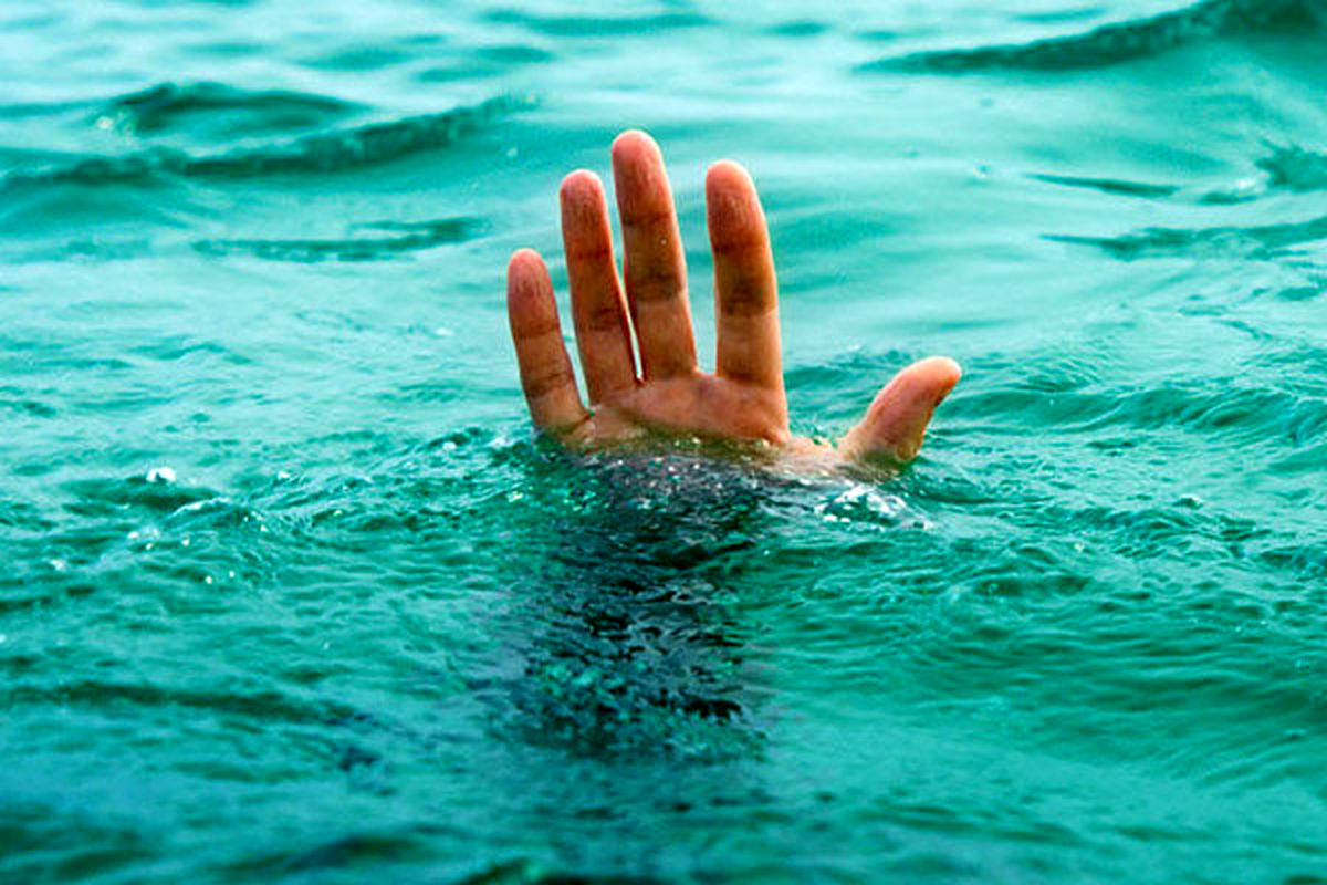 غرق شدن پسر ۱۸ ساله در ساحل سرخرود محمودآباد / ببینید