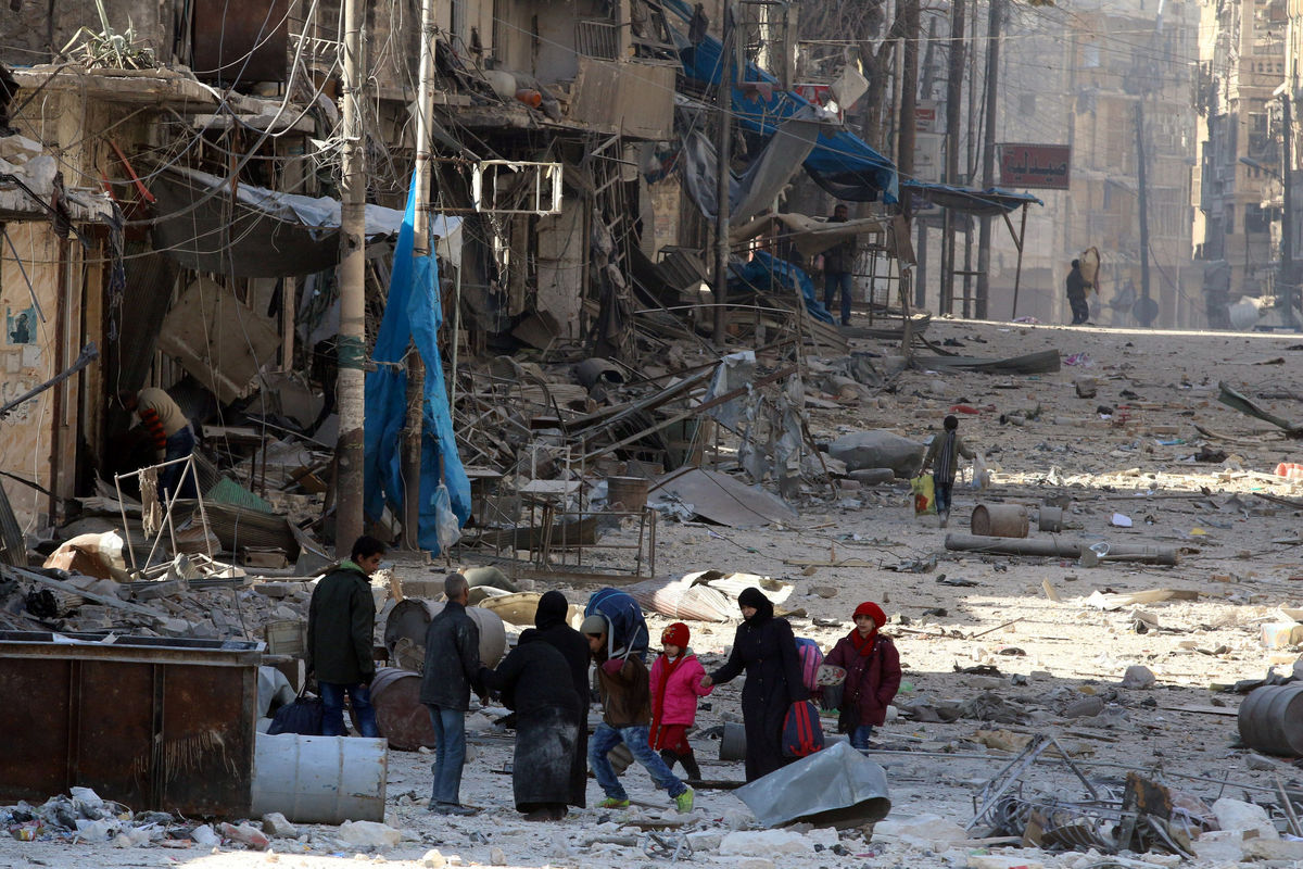 کشته شدن ۳۵ غیر نظامی در شرق سوریه