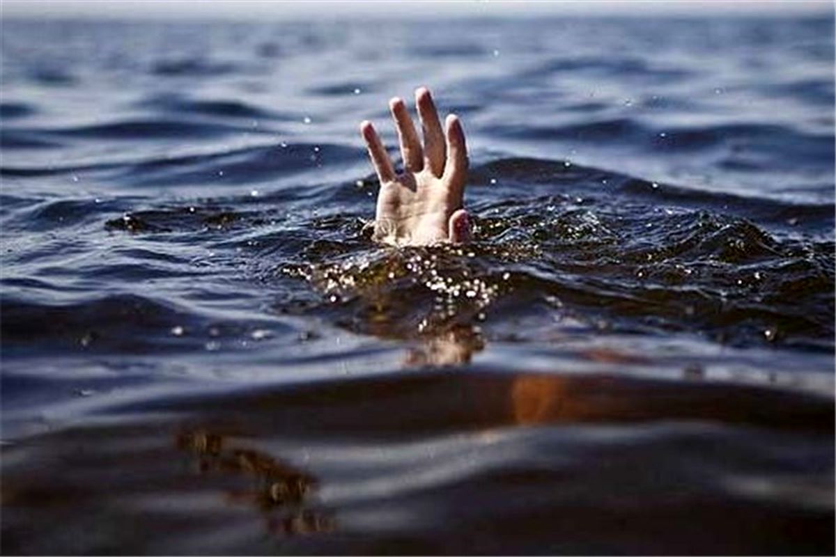 جسد غوطه ور جوان ۲۶ ساله روی آب