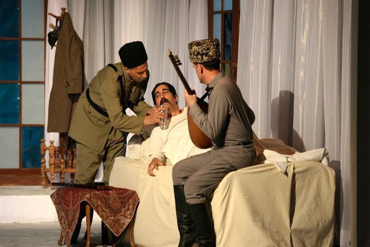 درخشش نمایش « اتابک پارکنین تراژدیسی» در جشنواره منطقه‌ای تئاتر سوره کرمانشاه