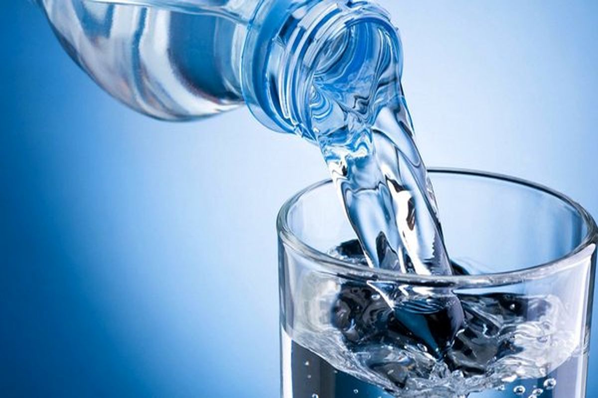 چه زمانی نوشیدن آب باعث مرگ می‌شود؟