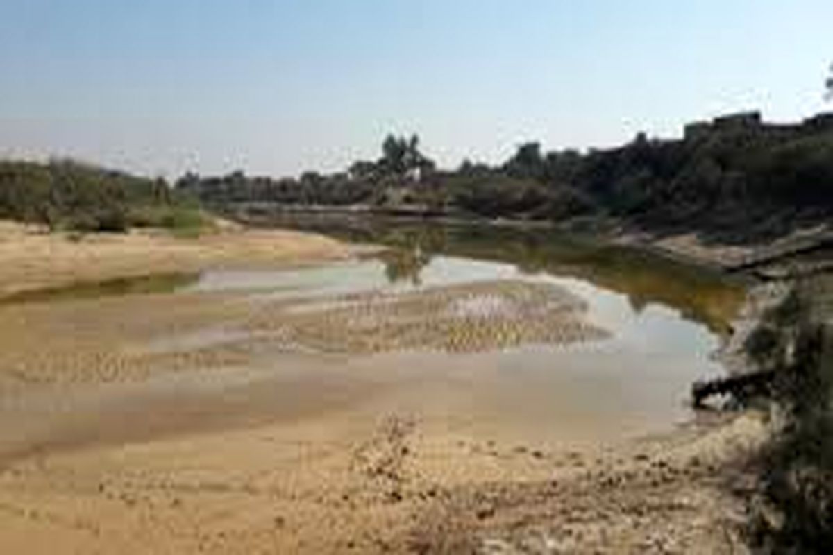 رودخانه زهره هندیجان در تب بی آبی می سوزد