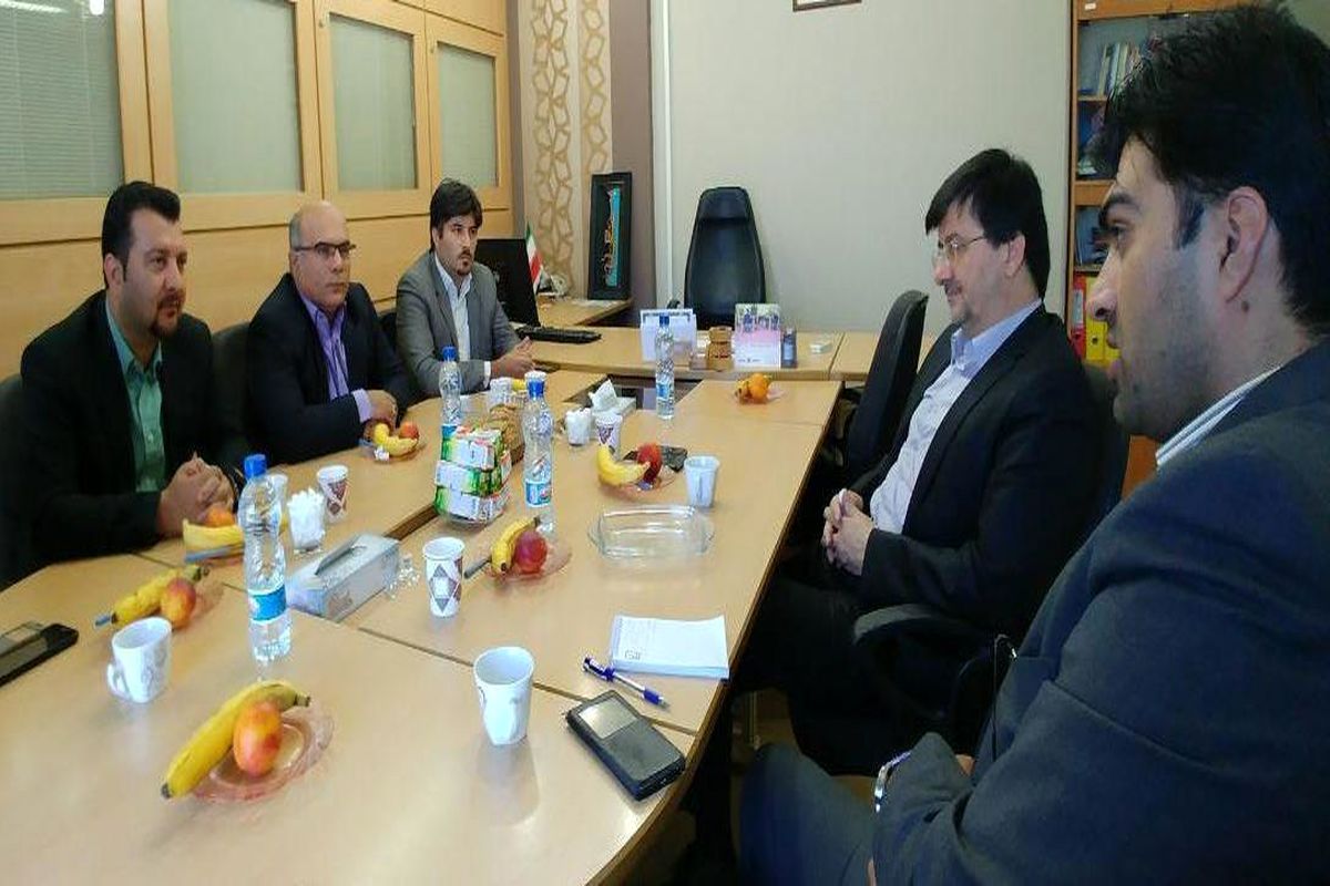 احمدی در جلسه اعضای جهاد دانشگاهی کرمان حضور یافت