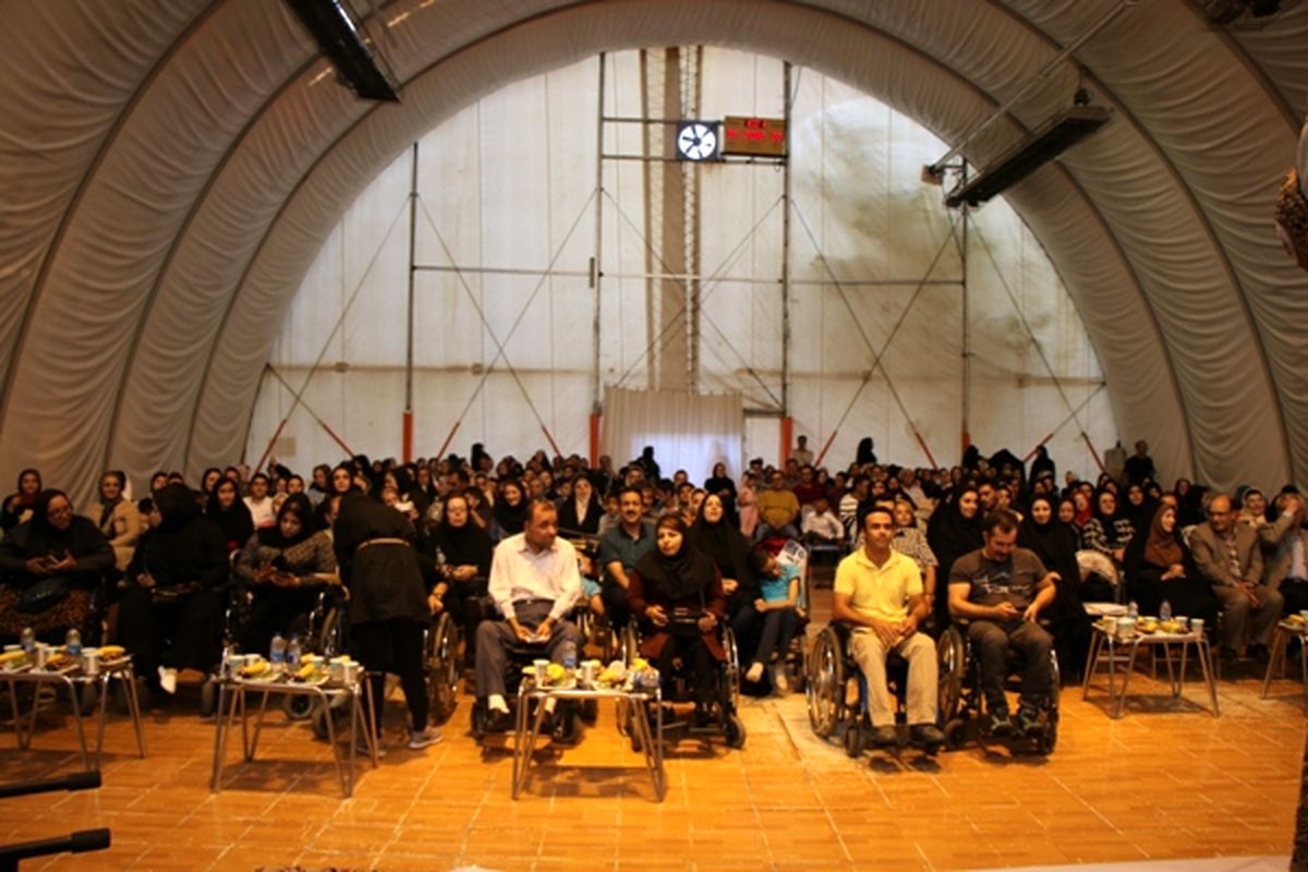 برگزاری جشن ویژه معلولان در پارک بانوان بهار توسط شهرداری منطقه ۴ تبریز