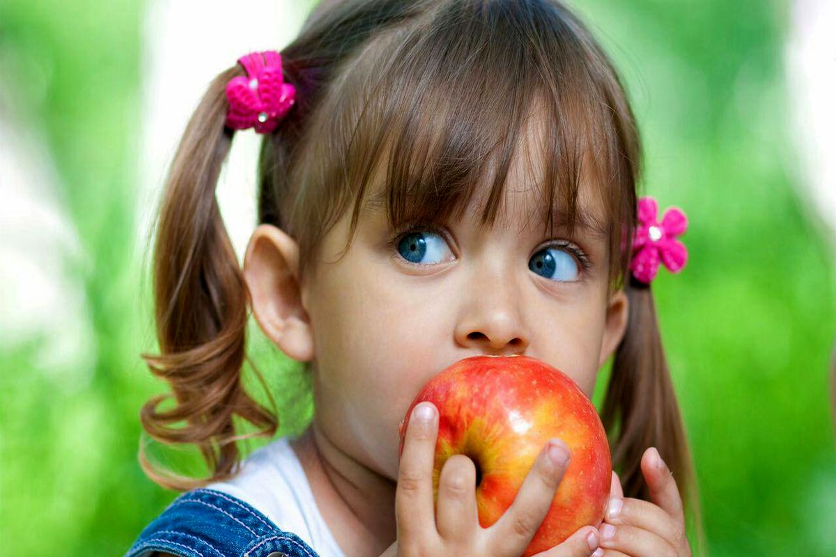آیا رازهای سیب برای چشم را می دانید؟