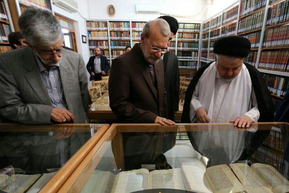 کتابخانه زبان‌های خارجی و منابع اسلامی در قم افتتاح شد