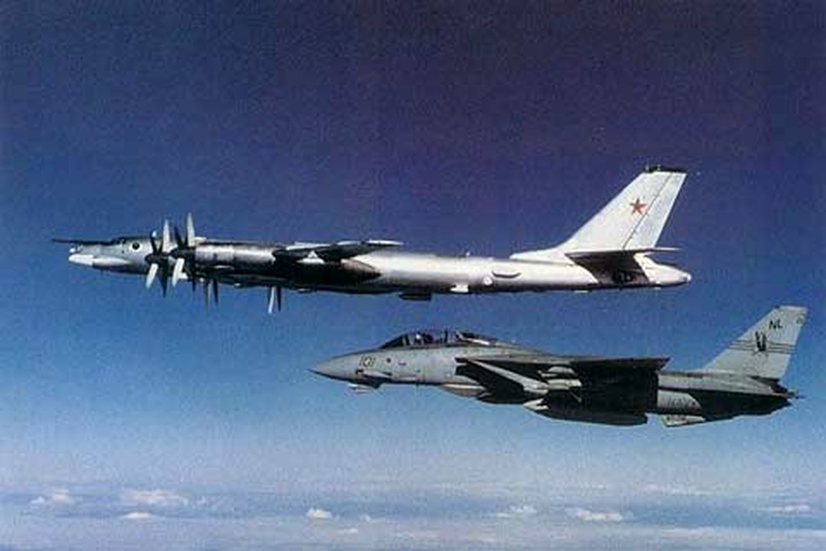 بمب‌افکن‌های هسته‌ای روسیه به پرواز درآمدند/ جنگنده‌های ژاپن و کره در حالت آماده‌باش قرار گرفتند