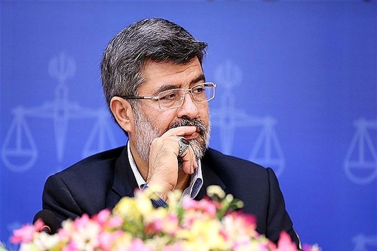 پیش بینی وقوع جرم باید به افراد متخصص سپرده شود