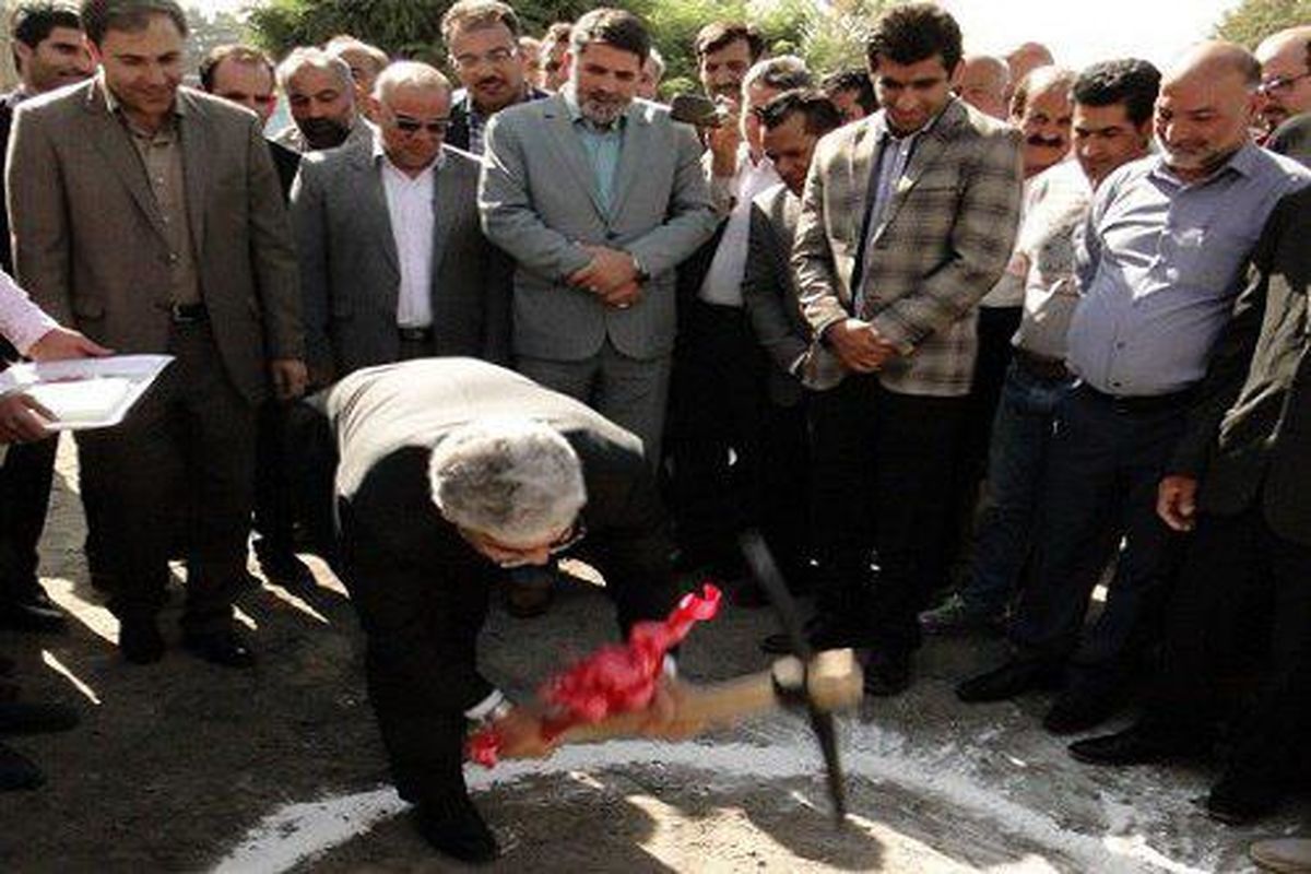 افتتاح پایگاه اورژانس وکلنگ زنی تعریض جاده شهریار به رزکان