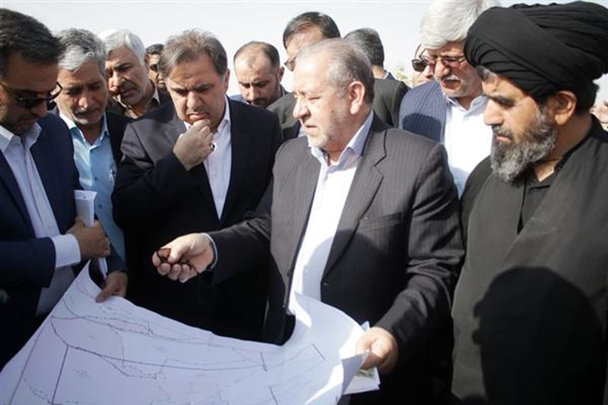 افتتاح پروژه های راهسازی در اصفهان با حضور وزیر راه و شهرسازی