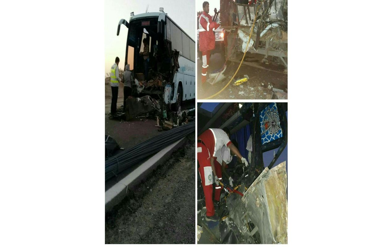 تصادف مرگبار اتوبوس و تریلر در جاده فهرج- زاهدان / مجروحان در حال انتقال به بیمارستان هستند