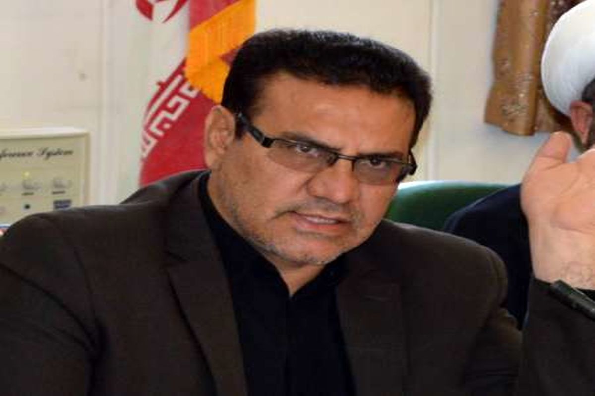 با سرویس های مدارس فاقد گواهینامه برخورد می شود