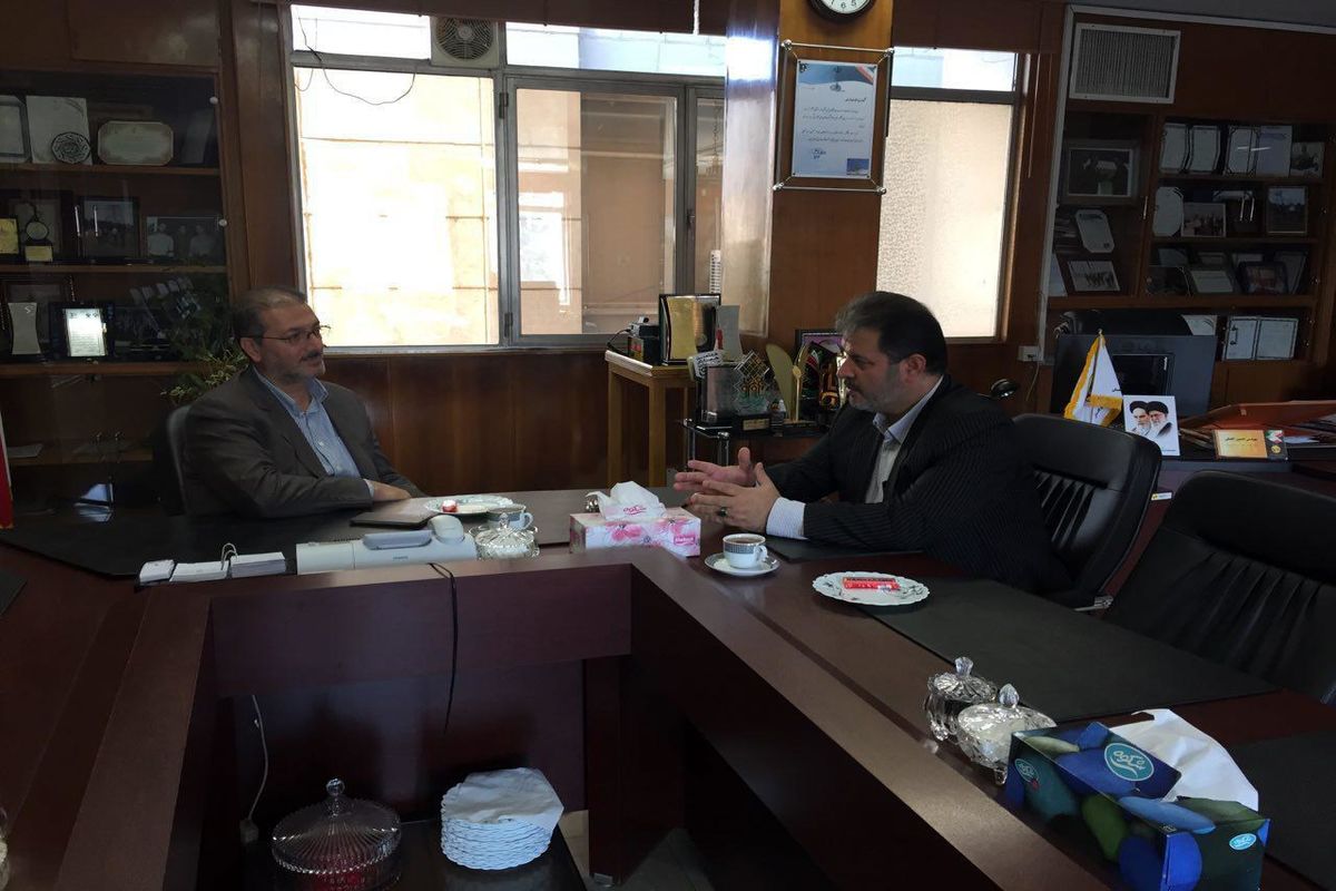 دیدار فرماندار محمودآباد با مدیرعامل برق منطقه ای مازندران و گلستان