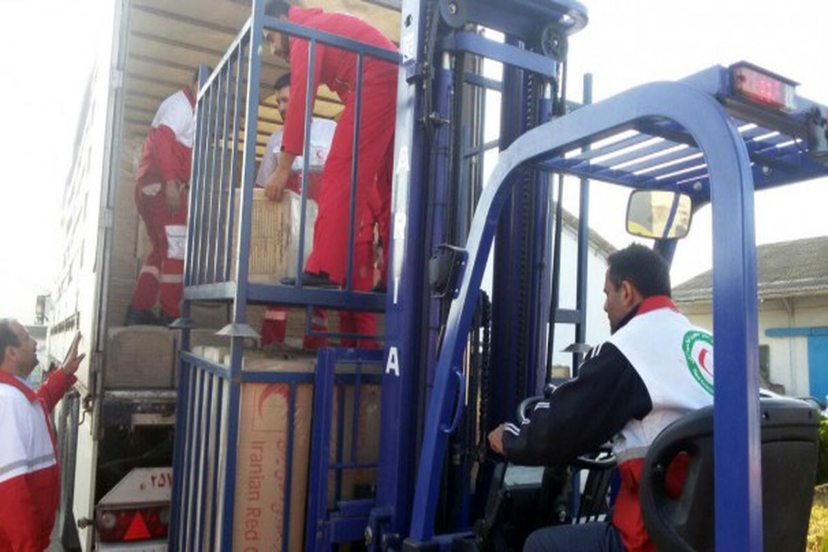 اعزام تیم های جمعیت هلال احمر گیلان به مناطق زلزله زده
