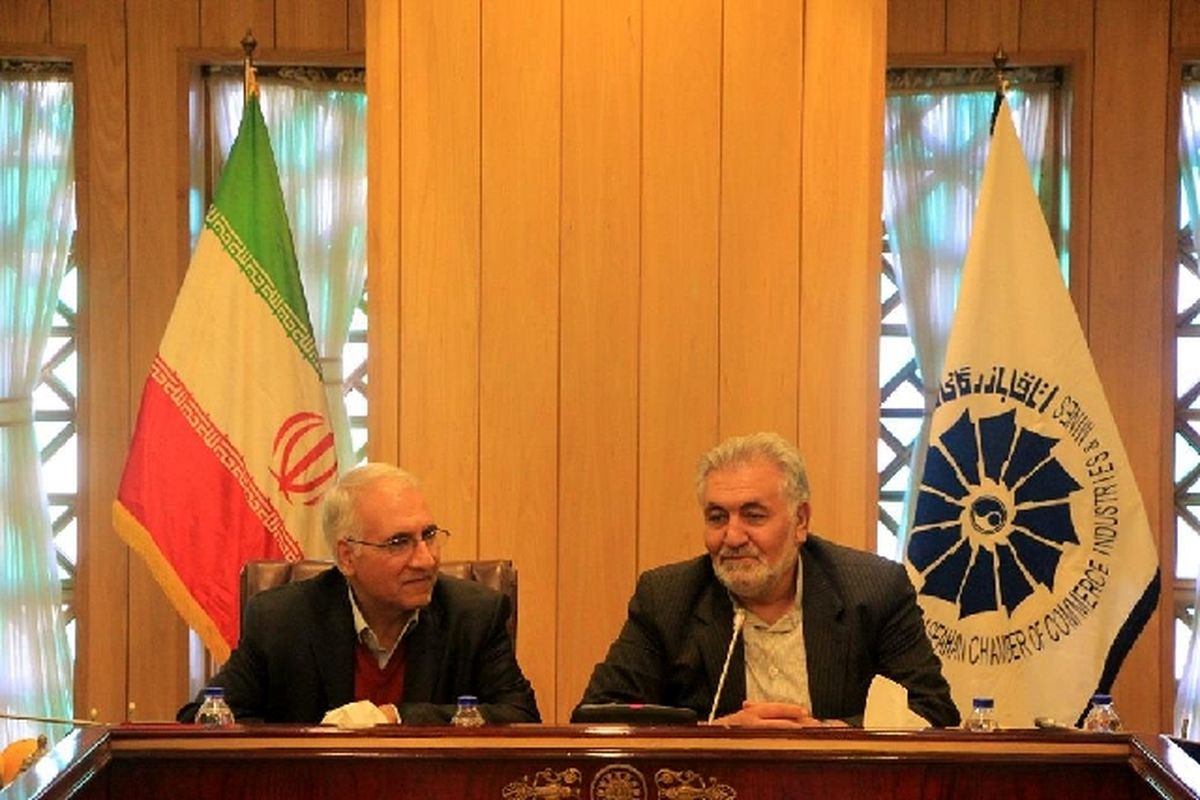 شهرداری اصفهان ٢٠٠٠ میلیارد بدهی دارد