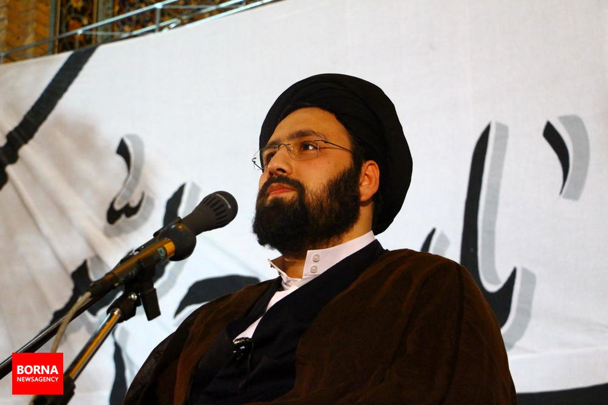 سید علی خمینی: امام یک منتقد آرمانگرا و پیشران بود/ پرچم نقد را رها نکنید
